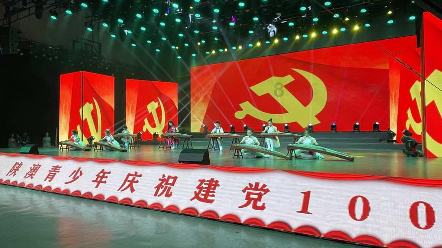 天气预报说这几天降温，老公不在身边，自己去婆婆家送钱送生活用品，会不会很卑微？游戏画面